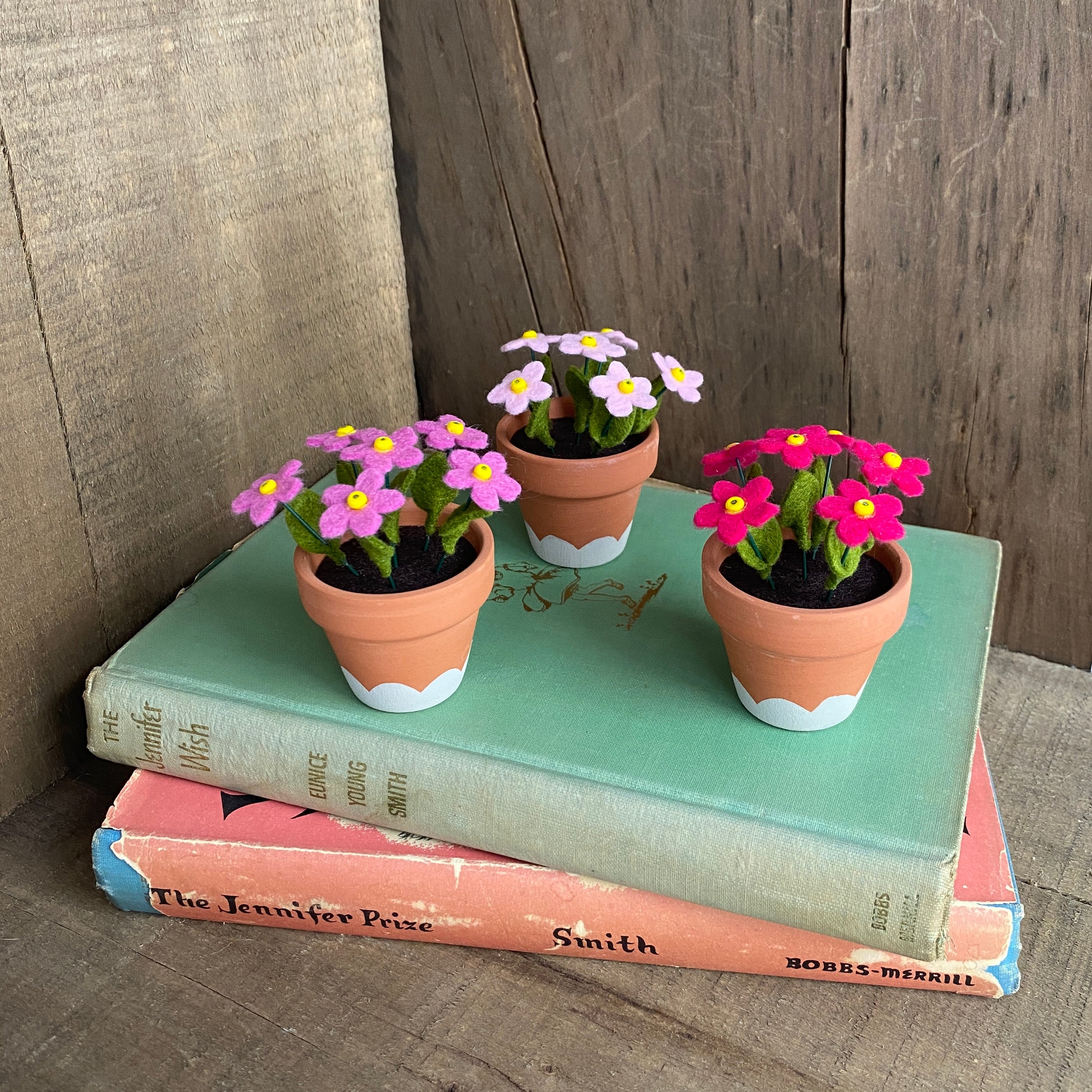 potted flowering plants Tiny Potted Flowers – VERSAL GOODS