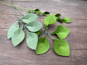 five leaf stem - moss color